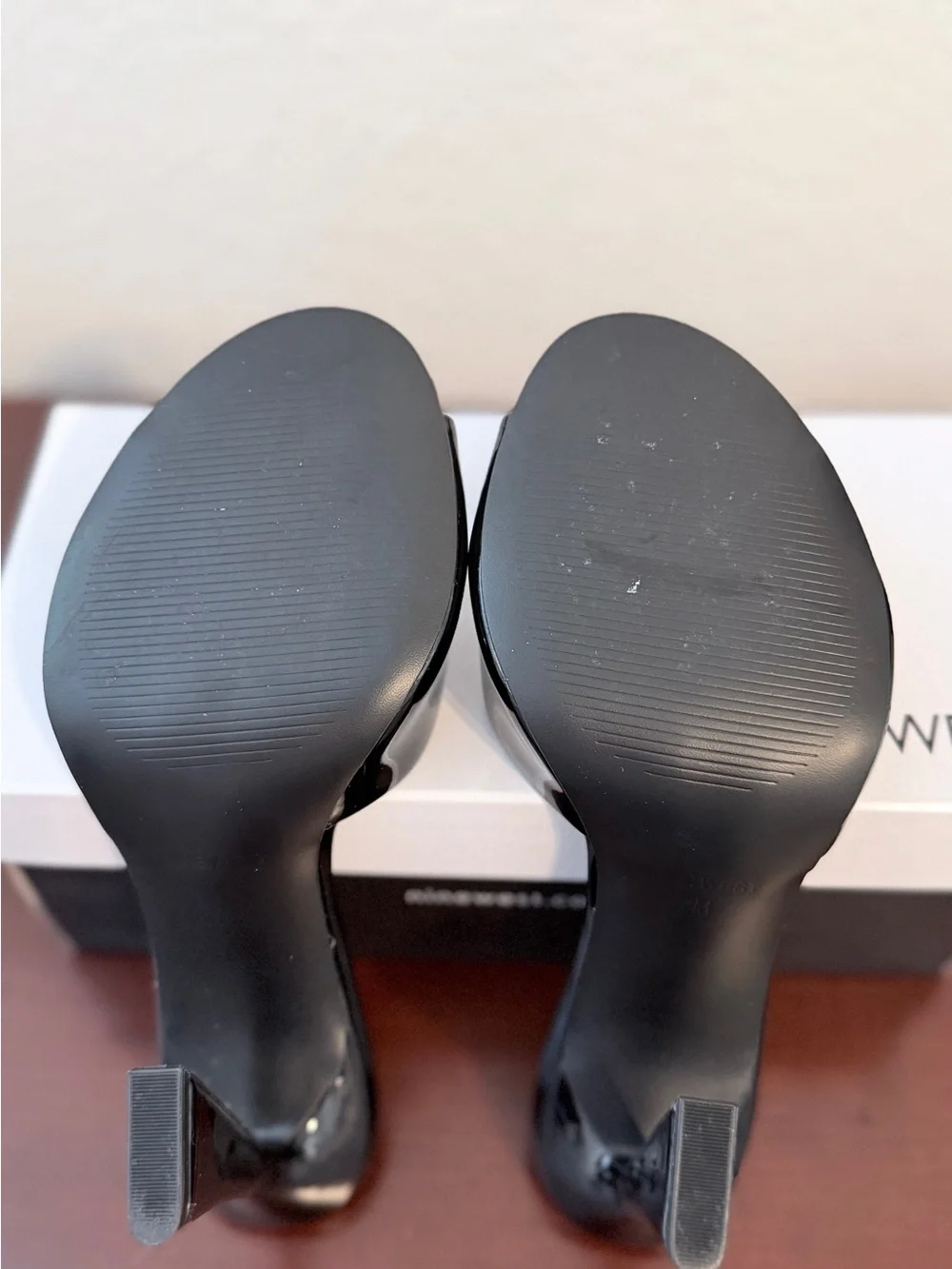 Nine West Kool3 Black Patent Peep-Toe Slip-On Heeled Sandals Size 7 NIB